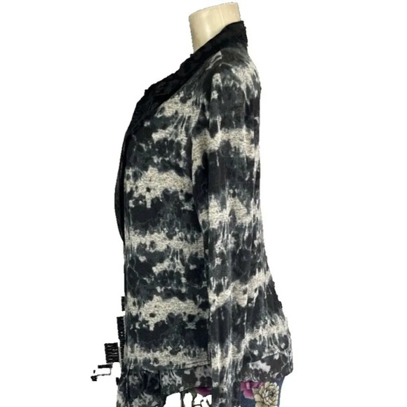 Alberto Makali L Black-Gray Print Draped Faux Leather Trim Long Sleeve Jacket - Picture 5 of 6